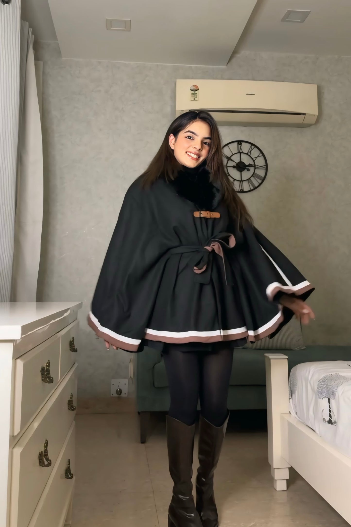 The lover girl’s cape