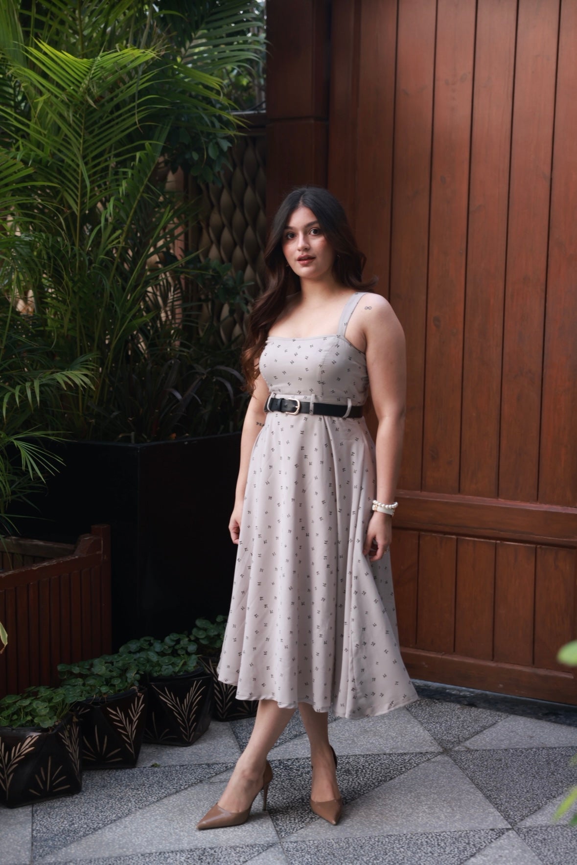 The bowy midi dress