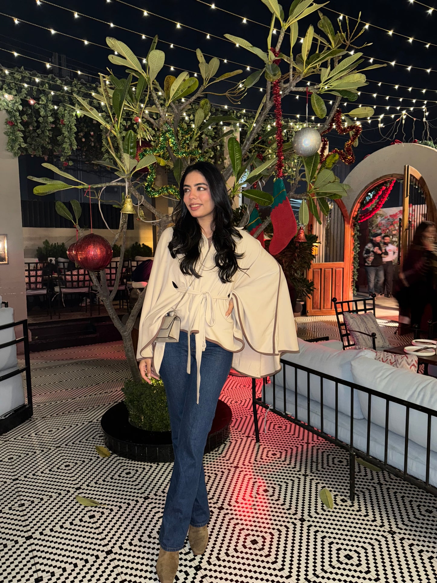 The Merino Cape-ella