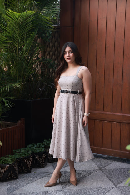 The bowy midi dress